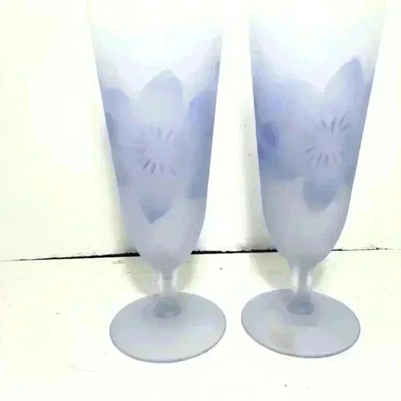 Champagne Flutes. Chevrier Pettigrew  Morin Quebec. - Picture 1 of 4